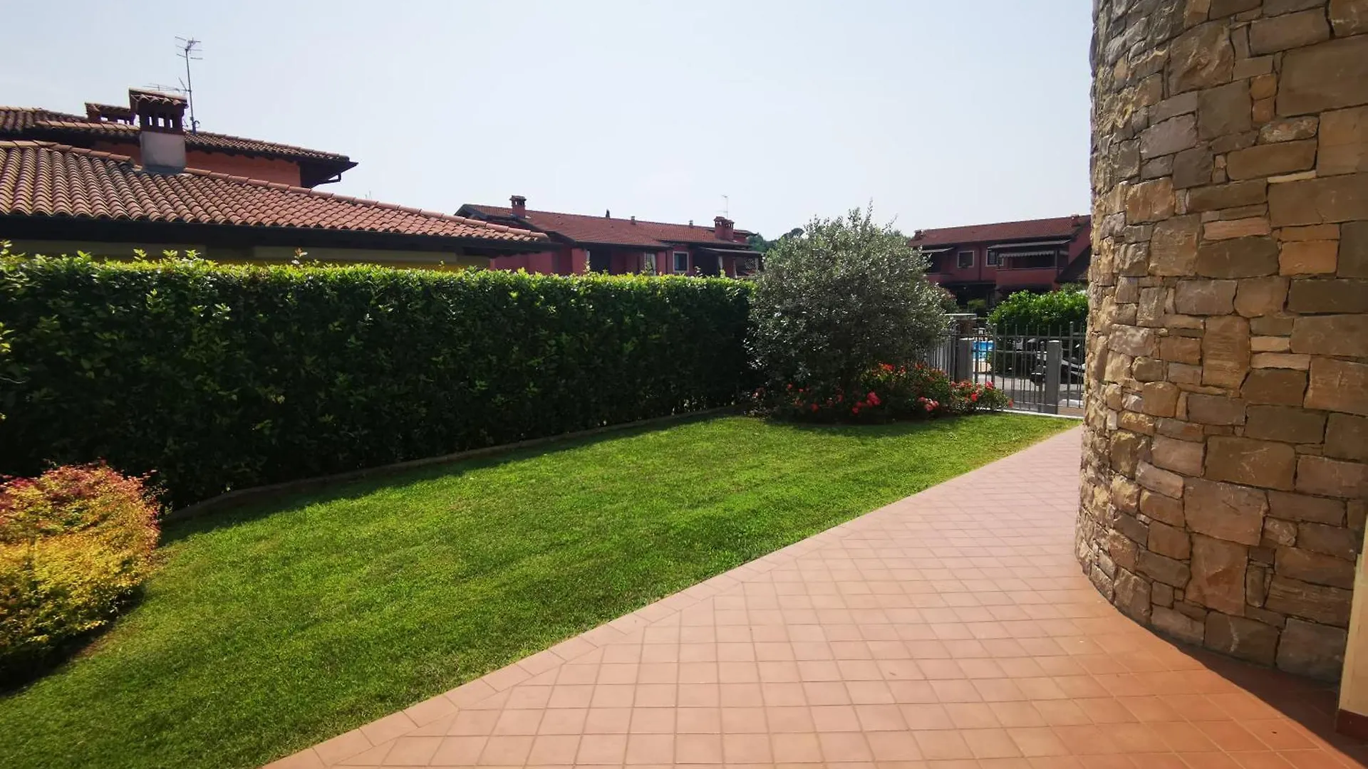 Villa Garda Relax Manerba del Garda 0*,  Italy